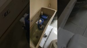 Как очистить сливной бочек от налета, грязи и большой накипи.