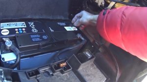 Замена аккумулятора - Volkswagen Touareg GP _ Audi Q7 _ Porsche Cayenne