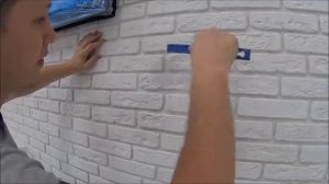 Укладка декоративной гипсовой плитки на стену. Как клеить декоративный кирпич своими руками.