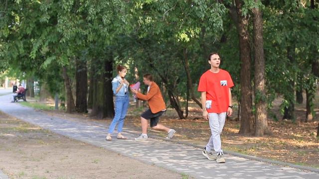 Ангел vs демон / Мной управляют добрый и злой ангел! смотреть онлайн