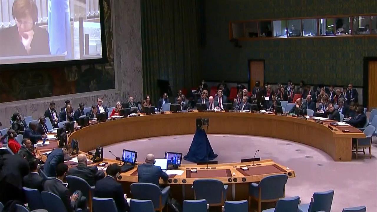 На заседании Совета безопасности ООН звучали обвин... адрес России в нарушениях международного права