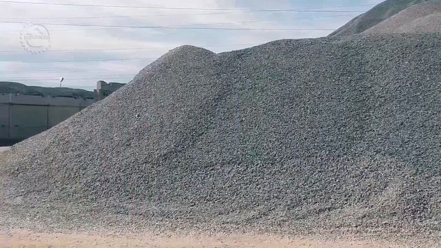 ПЕСОК КАРЬЕРНЫЙ природный КРУПНЫЙ модуль крупности 2,2-2,5 мм. Карьерный песок природный.