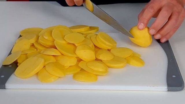 КАРТОФЕЛЬНЫЙ ГРАТЕН! Вкусно, легко и быстро! смотреть онлайн