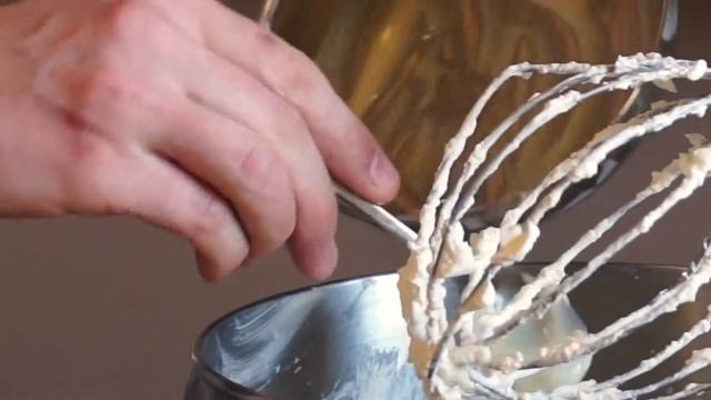 Рецепт торта "Леонардо" от шеф-повара бисквитной лавки Дмитрия Дейч смотреть онлайн