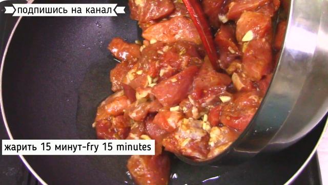 Рецепт нежнейшего мяса с грибами, готовится очень просто!Тender meat with mushrooms. смотреть онлайн