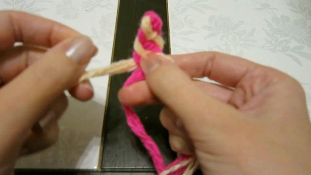 Как плести из 4 прядей DIY How to weave 4 strands смотреть онлайн