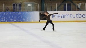 КАК ПРОХОДЯТ ТРЕНИРОВКИ АЛЕКСАНДРЫ ТРУСОВОЙ И СОФЬИ АКАТЬЕВОЙ?