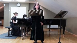 Александра Конева исполняет романс Рахманинова "Полюбила я на печаль свою". Ф-но — Софья Селянко