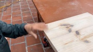 Excellent Woodworking Talent // Build A Table And Chair For An Extremely Beautiful Outdoor Campus