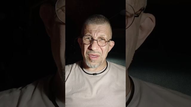 Сколько половых партнёров бывает у среднестатистической женщины и у среднестатистического мужчины?