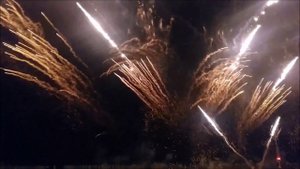 Фейерверк шоу в Бибионе.  Случайно попали на  открытие курортного сезона.