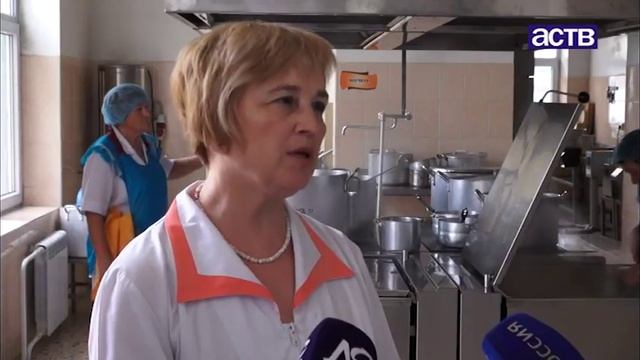 В минздрав с жалобами на качество еды обратились родители пациентов Сахалинской детской больницы смотреть онлайн