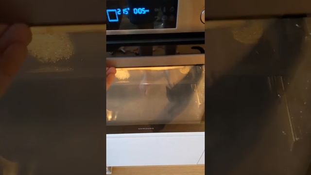 ТАРТ С ГРУШЕЙ, КАМАМБЕРОМ И РОЗМАРИНОВЫМ МЁДОМ смотреть онлайн