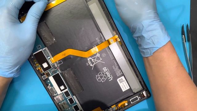 【分解】Xperia Z2 Tablet SO-05F バッテリー交換修理 смотреть онлайн