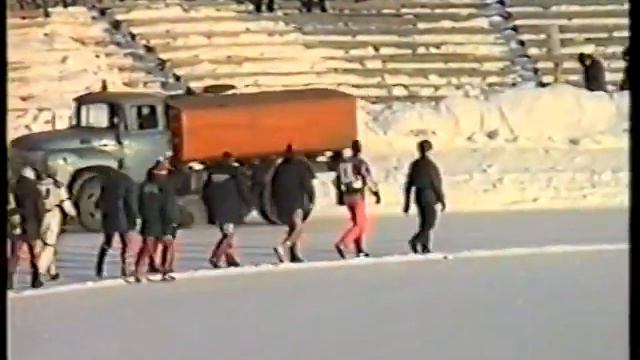 Мотогонки на льду первая часть второго дня
