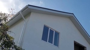 Подшива свесов крыши по стапилам(скосая подшива)