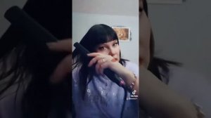 Укладка нарощенных волос утюжком