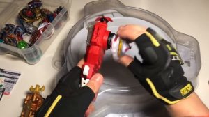 ЗЕЛЁНЫЙ АХИЛЕС-СПРИГГАН от TAKARA TOMY / РАСПАКОВКА И ОБЗОР / Бейблэйд Бёрст / Beyblade Burst