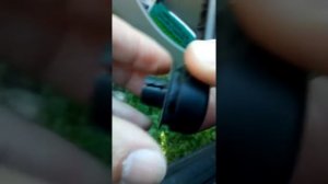 Рено Кангу - 1 снятие ручки с двери водителя