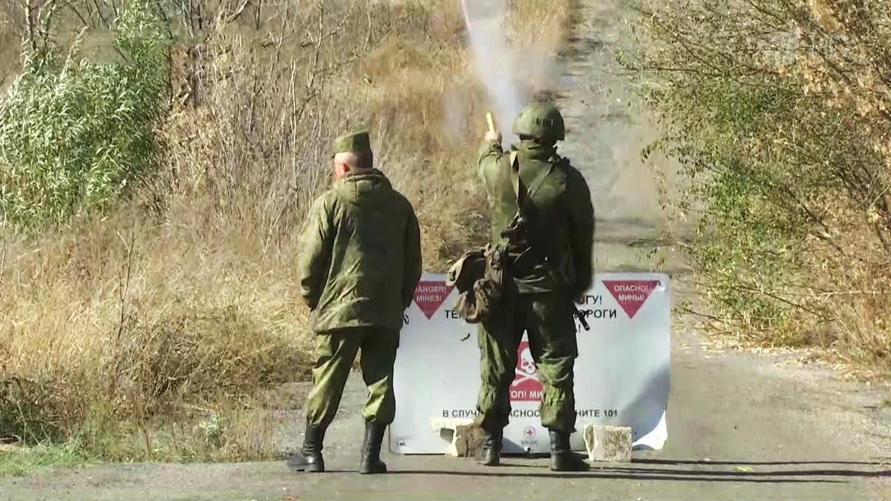 Отвод сил в Донбассе не состоялся уже в третий раз