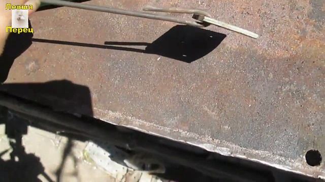 Очень нужная доработка с плоскорезу для прополки сорняков на огороде. (читать описание к видео) смотреть онлайн