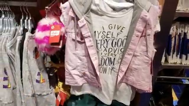 SHOP WITH ME DISNEY STORE NIGHTMARE BEFORE CHRISTMAS HALLOWEEN 2018 смотреть онлайн