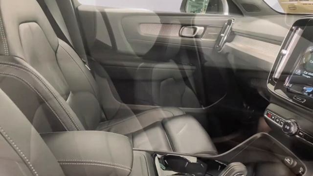 201 Volvo XC40 D3 R-Design | Volvo Cars Waterford