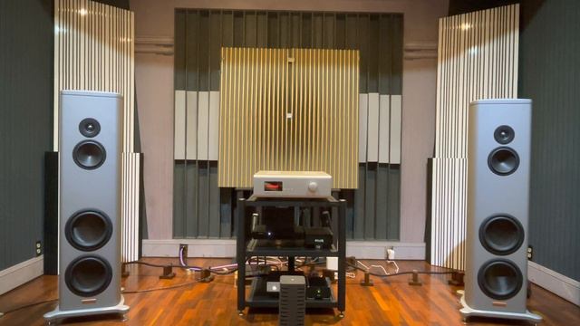 Magico S3 Mkii + Soulution 330 + Mit + Crystal Cable + Sotm + Qsa Ultra Black Red +Artnovion смотреть онлайн