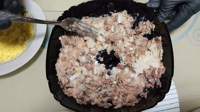 САЛАТ МИМОЗА КЛАССИЧЕСКИЙ, ПРОСТОЙ РЕЦЕПТ, САЛАТ С САРДИНОЙ