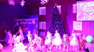 Ягода-малинка 2.0. Ансамбль "Огоньки (Таганрог)". Группа "Лапушки". 2021.12.25