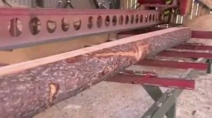 пилим брёвна и получаем доски и брус