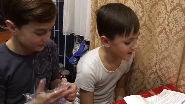 Жидкий свет. Святящаяся жидкость смотреть онлайн