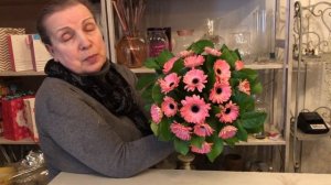 БУКЕТ С ГЕРБЕРАМИ. BOUQUET WITH HERBERS. ФЛОРИСТИКА ДЛЯ НАЧИНАЮЩИХ