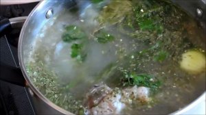 Готовим Куриный бульон/Незаменим при простуде