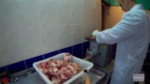 Технология изготовления сыровяленой колбасы  Часть 1