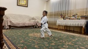 Давудова Саният  7 лет 8 кю Республика Дагестан