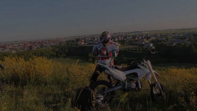 Прогулки на питбайках смотреть онлайн