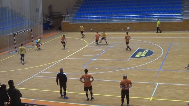 11 КХ 10 лига 14 6 3 Папы Мастер мяча Fc Auris 2 матч смотреть онлайн