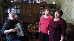 Александр Федоренко, Мария Федоренко, Светлана Алтынкович. Крутинский район с. Яман