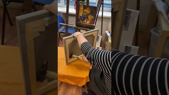 Интернет-магазин ARTель. Как правильно подбить клинья у холста на модульном подрамнике: