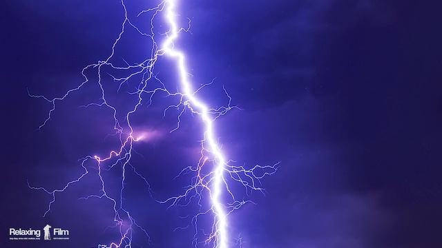 최고의 천둥소리로 수면, 집중, 이완하기 | 10시간 백색소음 смотреть онлайн
