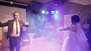 Очень красивый свадебный танец | Safura - Drip drop