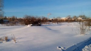 Мотобуксировщик Мужик по глубокому снегу