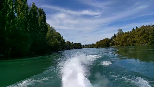 Jetboat 3.8m Ultra 250x slow motion Nexus 6p смотреть онлайн