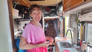 В Абхазию на автодоме Мерседес Т1, кемпинг "Прибой"
