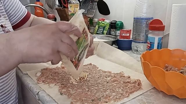 Пирог с фаршем в лаваше с сыром смотреть онлайн