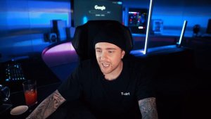 ИЩУ СЕБЯ В ГУГЛ ЧЕЛЛЕНДЖ ! Как зовут Девушку ЕГОРА КРИДА ?