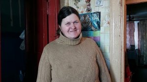 ТЯЖЕЛО НАТАЛЬЕ С МУЖЕМ, ХОРОШО РАБОТА СПАСАЕТ.