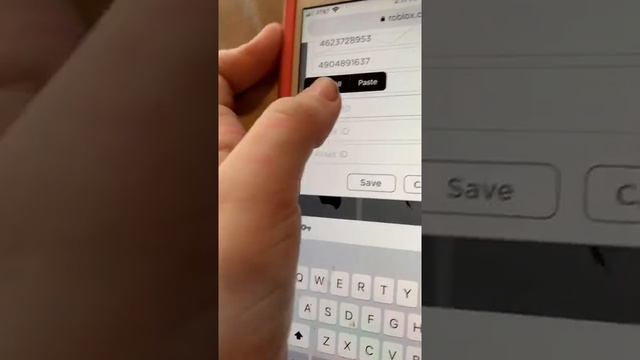 How to put on 3 hairs on Roblox смотреть онлайн