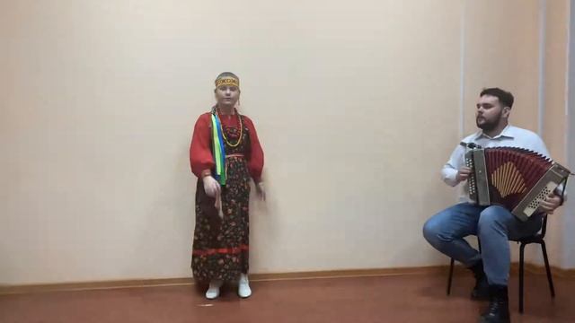Мусатова Ульяна 10 лет. Детский фольклорный ансамбль «Песнохорки» смотреть онлайн